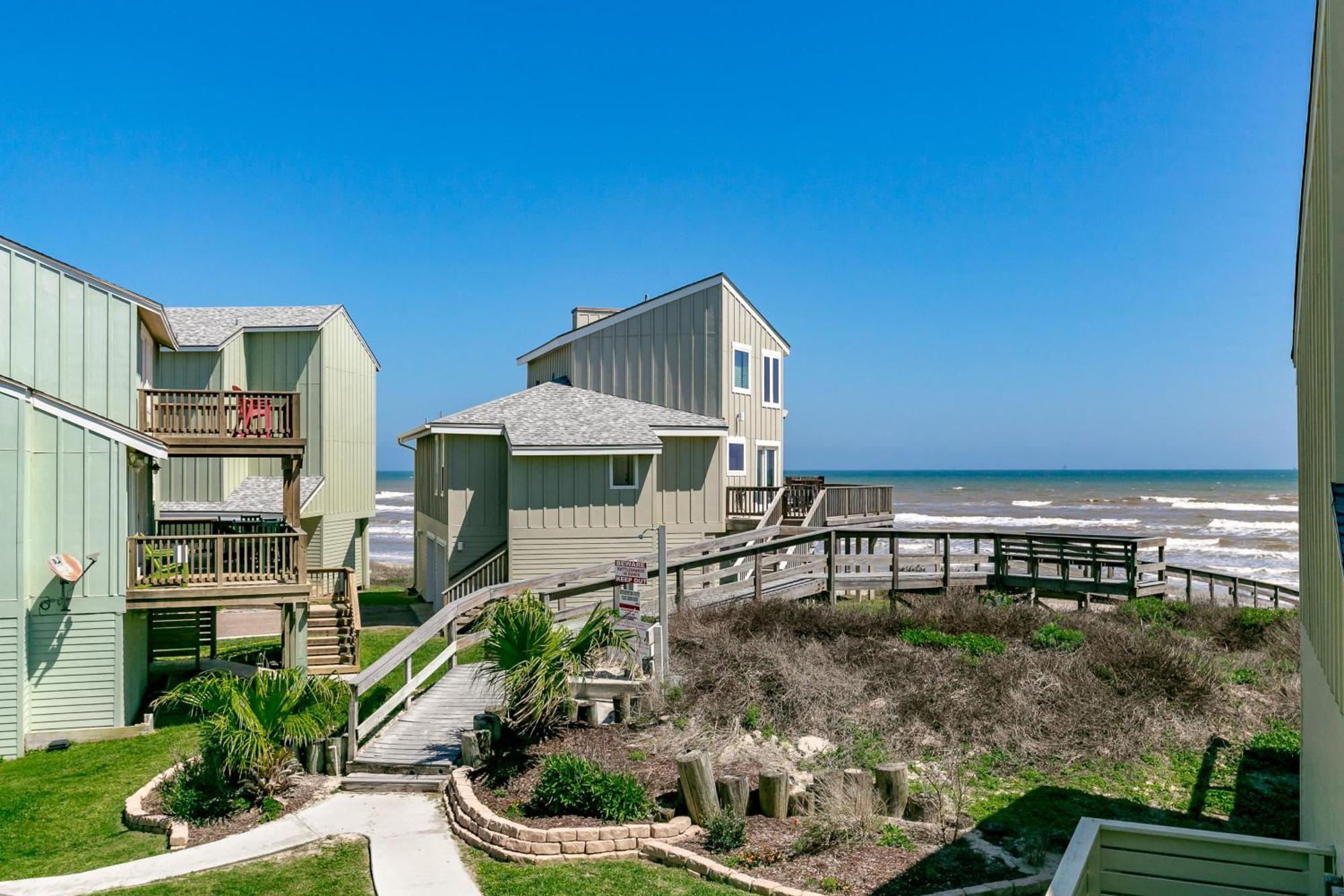 Lost Colony IV Port Aransas Bilik gambar